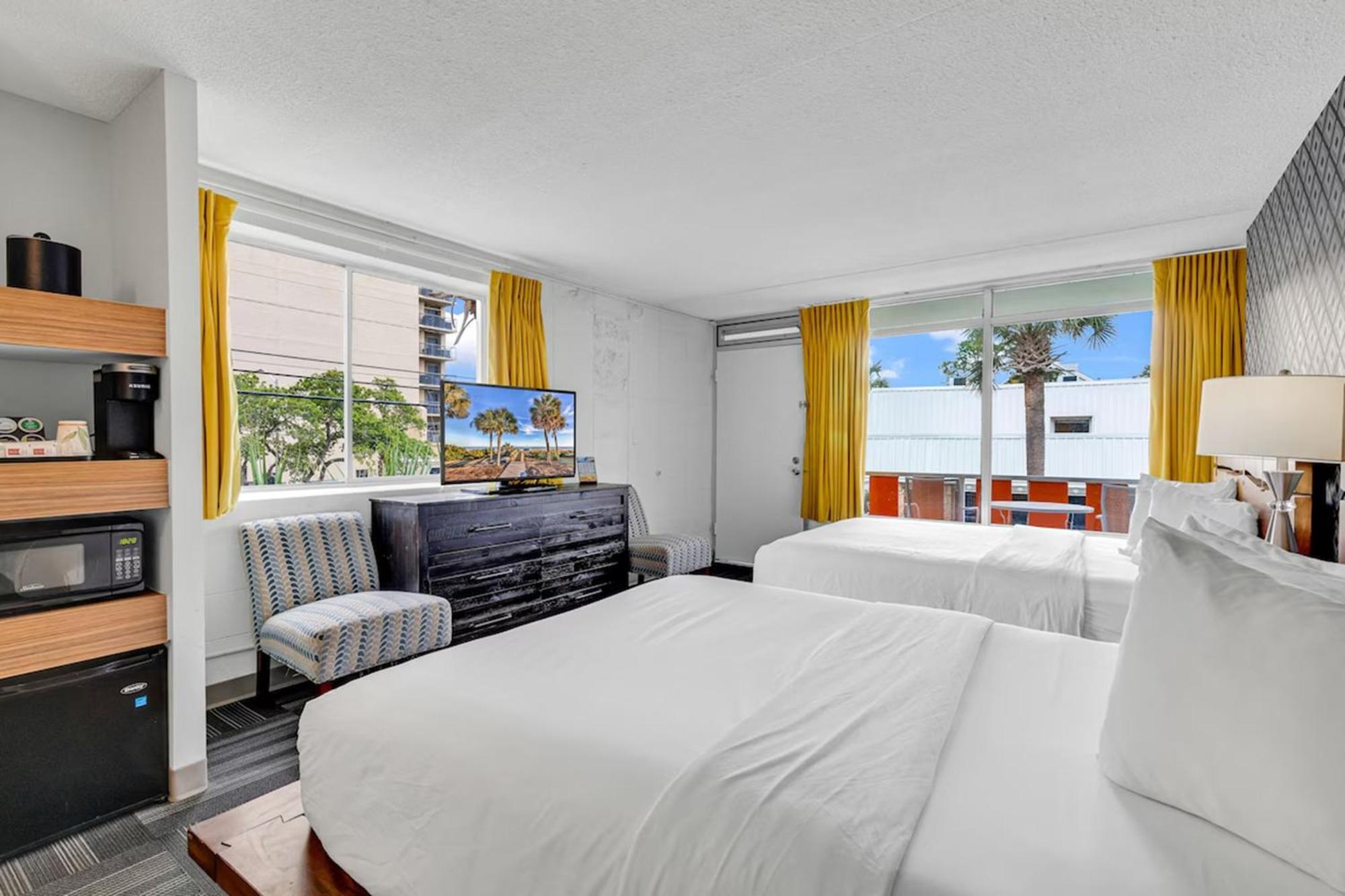 Holiday Shores شاطئ ميرتل المظهر الخارجي الصورة