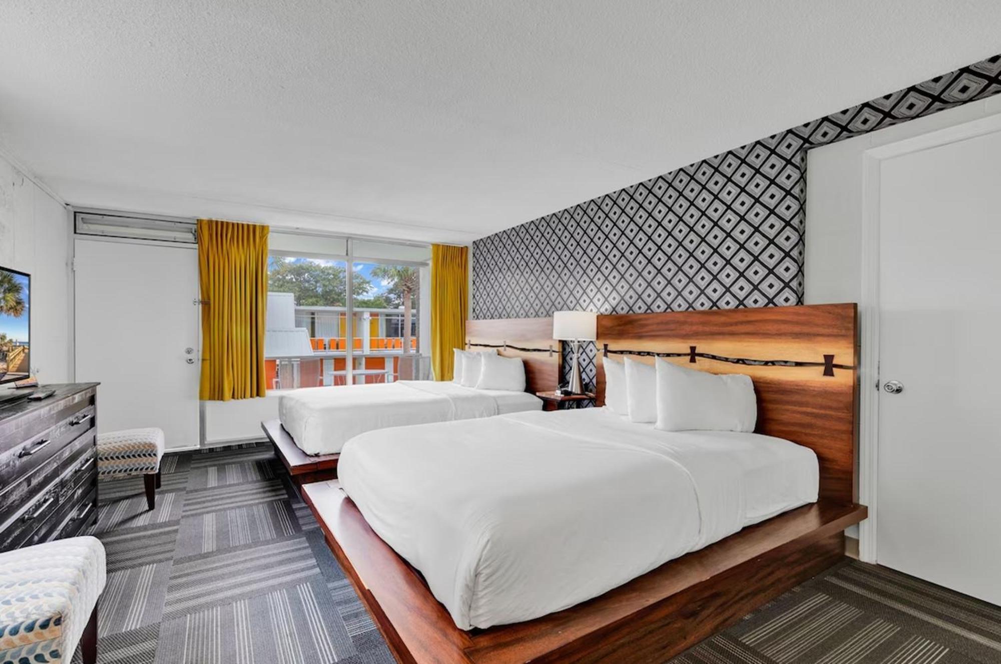Holiday Shores شاطئ ميرتل المظهر الخارجي الصورة